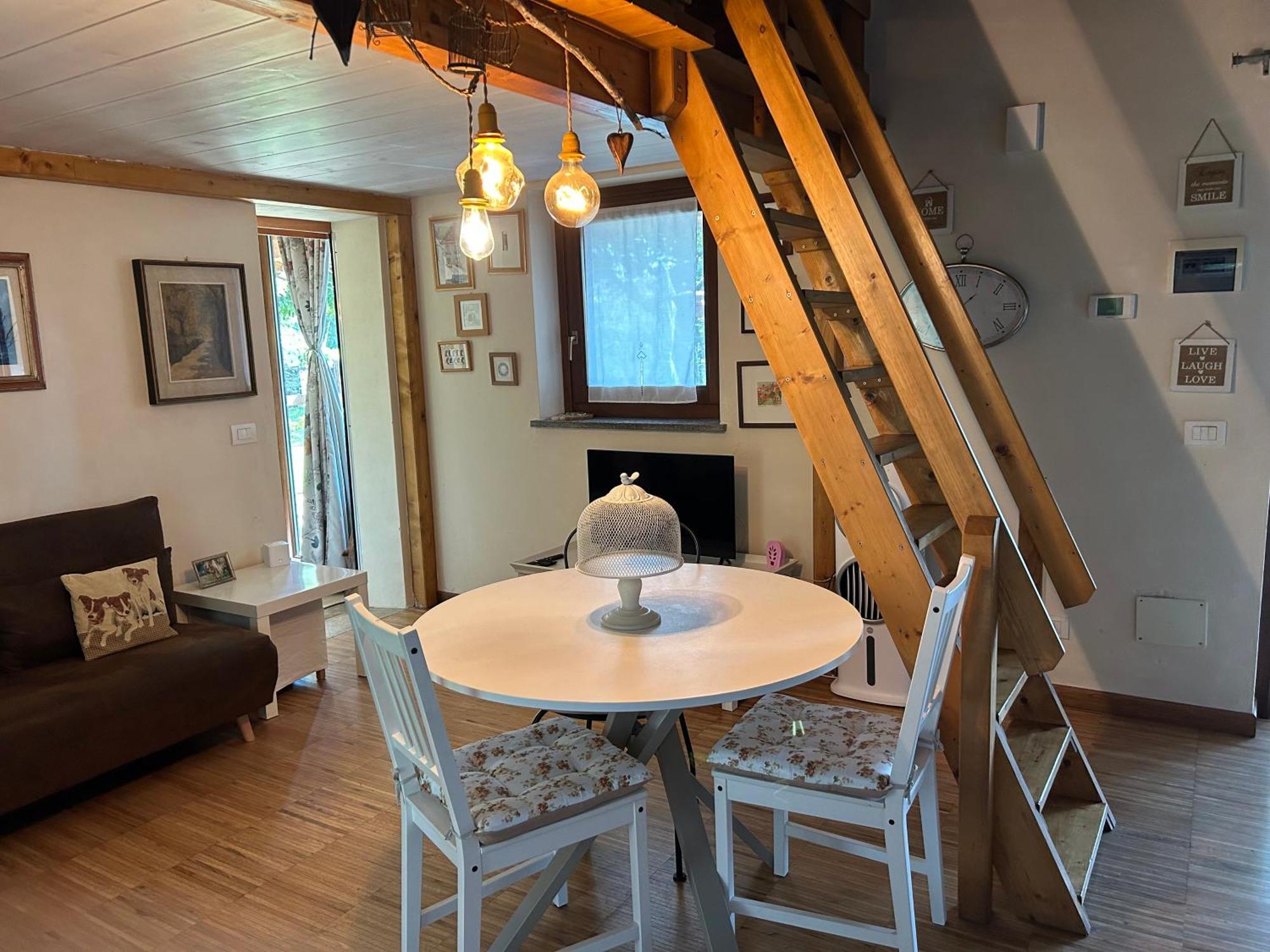 Tiny House- Lake Maggiore -Malpensa Airport - Varallo Pombia ภายนอก รูปภาพ