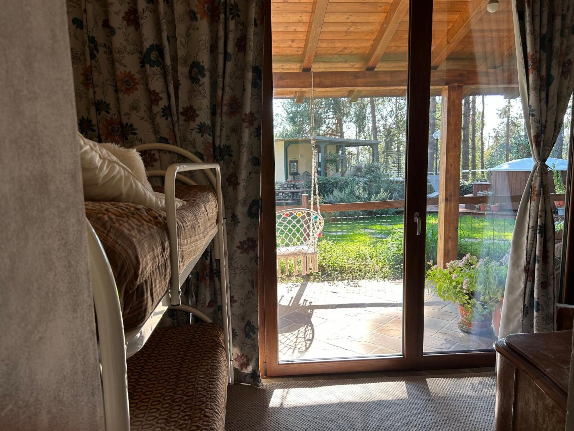 Tiny House- Lake Maggiore -Malpensa Airport - Varallo Pombia ภายนอก รูปภาพ